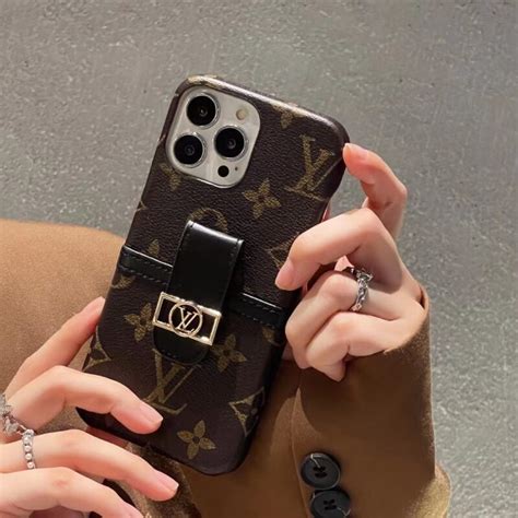 louis vuitton iphone se case|Louis Vuitton hard phone case.